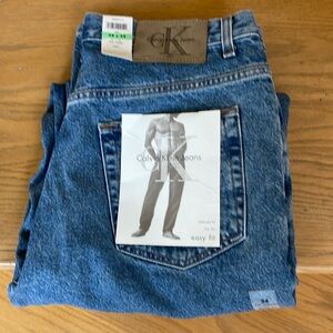 Men’s Calvin Klein easy fit jeans NWT 34 x 32